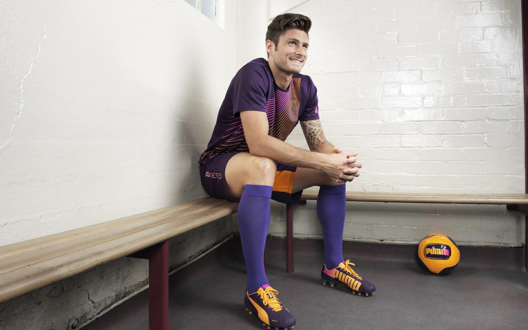 竞彩足球-申花重磅官宣欧洲名帅执掌教鞭 为冲击冠军补强最关键一环